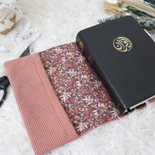 Protège coran Velours côtelé rose