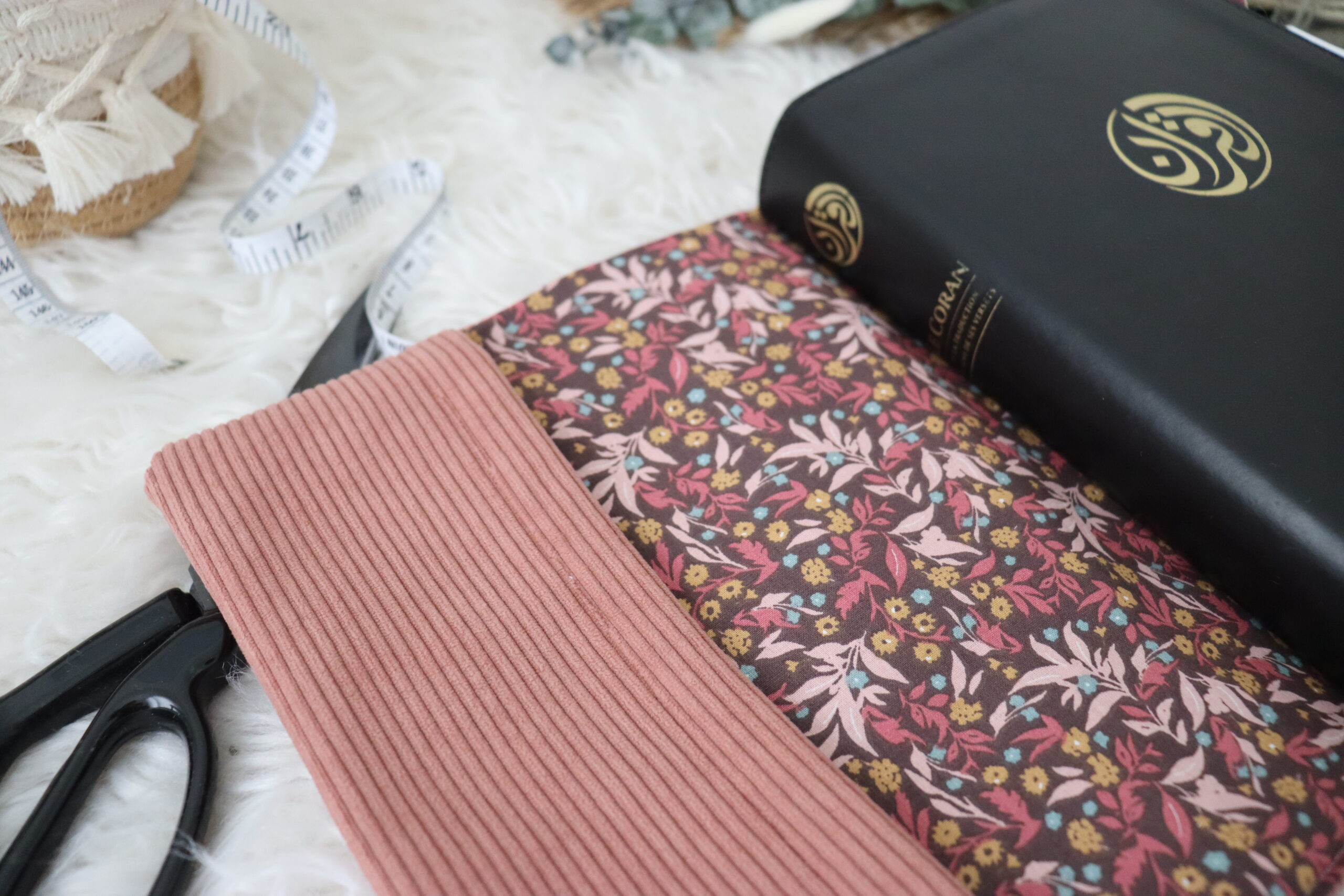 Protège coran Velours côtelé rose – Image 9