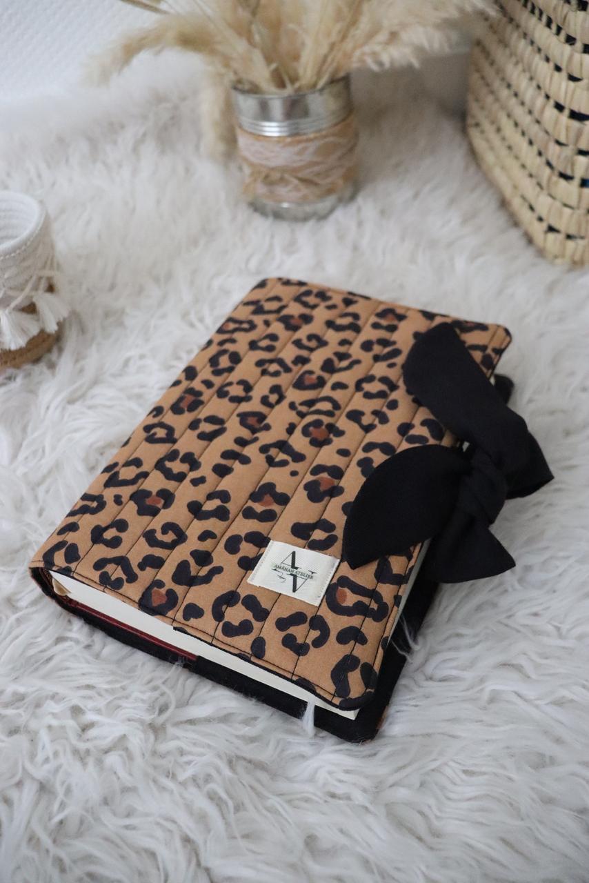 Protège Coran avec liens à nouer « Léopard » – Image 2