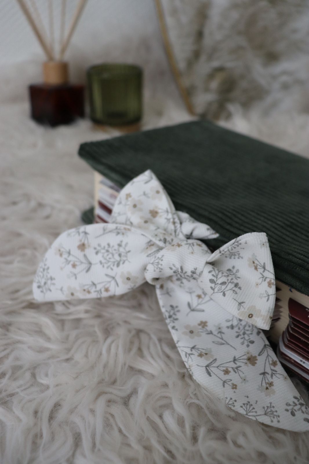 Protège coran velours kaki avec liens à nouer – Image 2