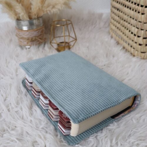 Protège coran Velours côtelé bleu ciel